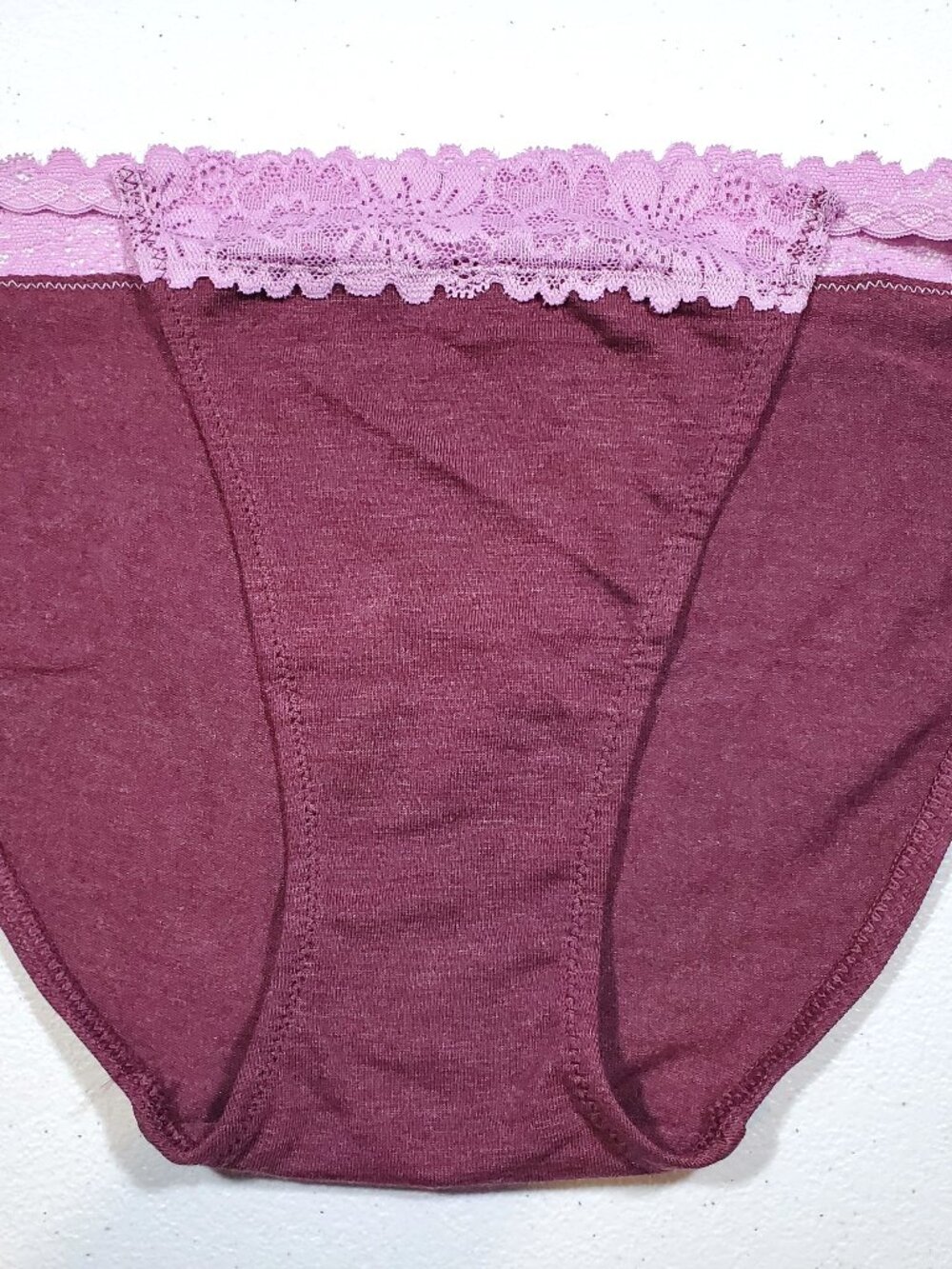 PINK By Victoria's Secret Cotton Lace-Trim String Bikini Panty. Size Small